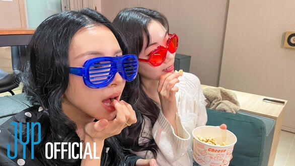 DUBCHAENG 2WICE DATE